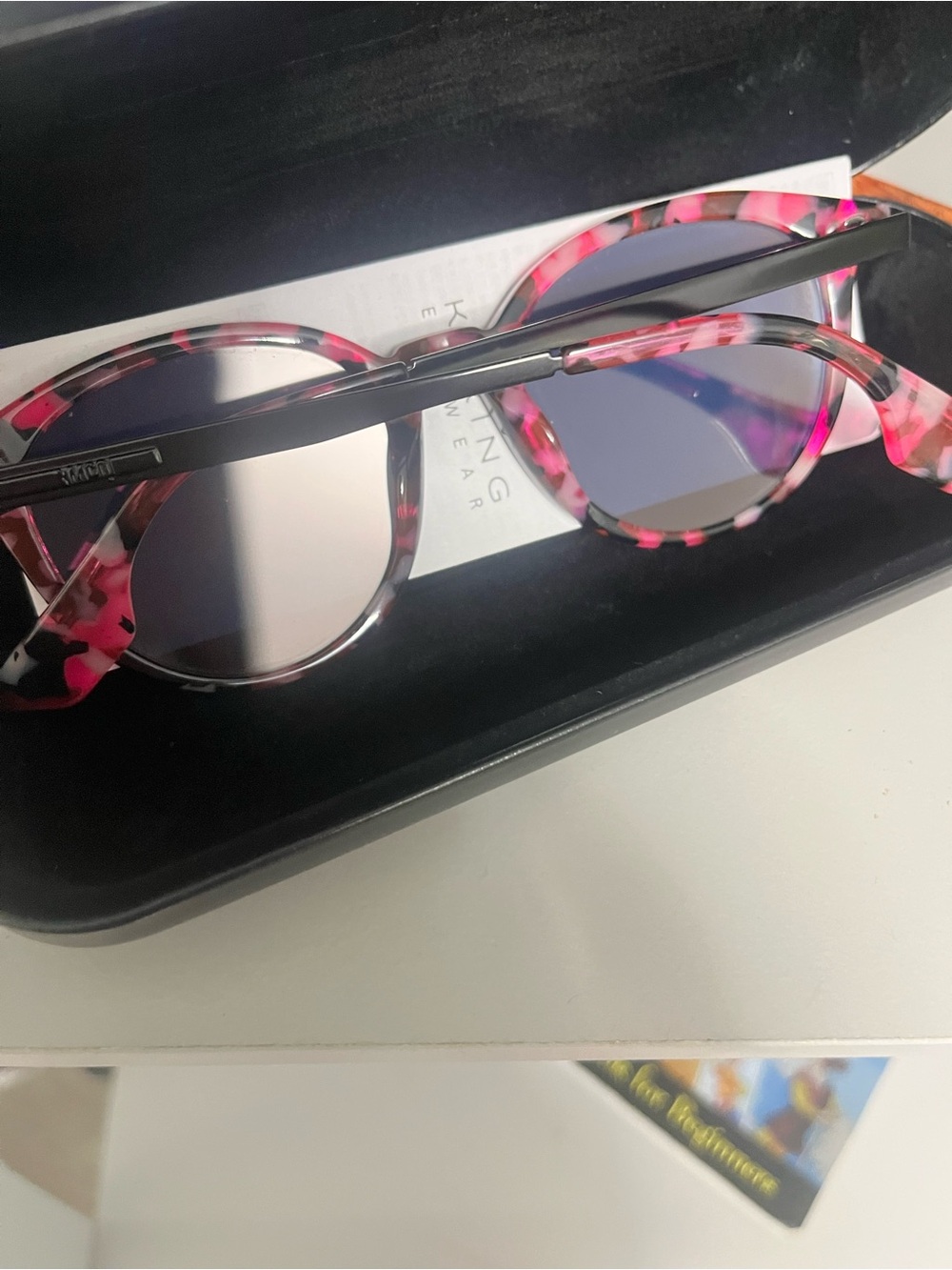 Alexander McQueen sunnies - Picture 4 of 5